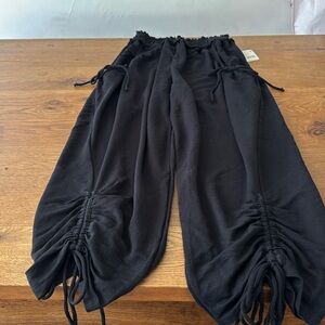 Free people black pants. Size small. New with tags